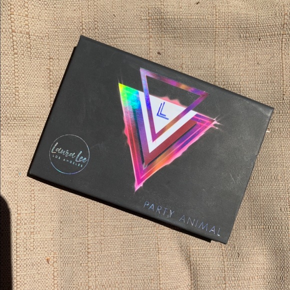 Laura Lee Party Animal - Picture 2 of 2